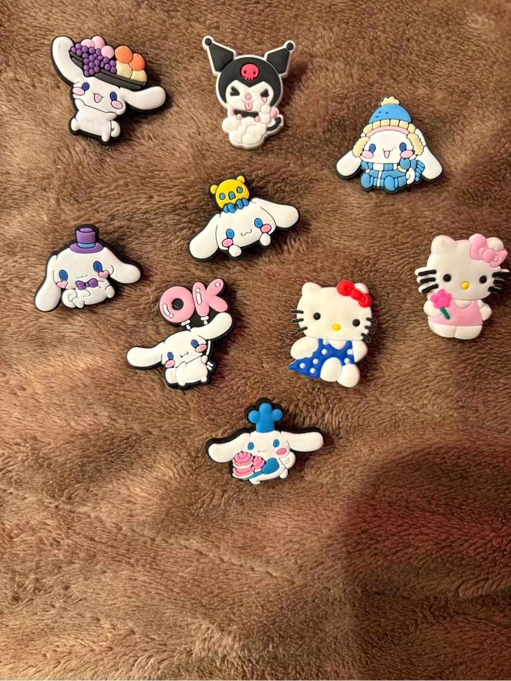 Sanrio Character croc Shoe Charms Set —9 pack hello kitty
